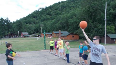 campers playing dodge ball 
